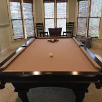 Beautiful Olhausen Pool Table